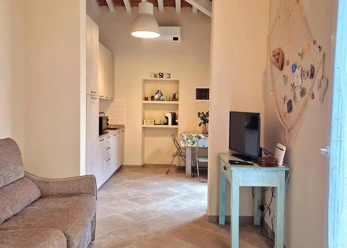 Serra di mare casa con giardino